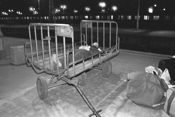 Railway station. Photo: Tõnu Tormis, 1988