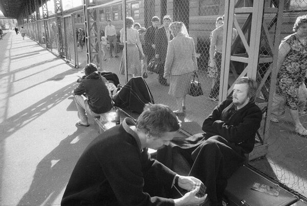 Railway station. Photo: Tõnu Tormis, 1988